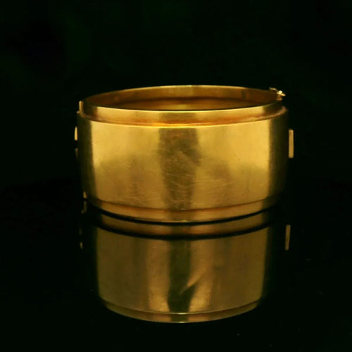 Bracelet Bracelet jonc en or jaune de la fin du XIXe siècle 58 Facettes