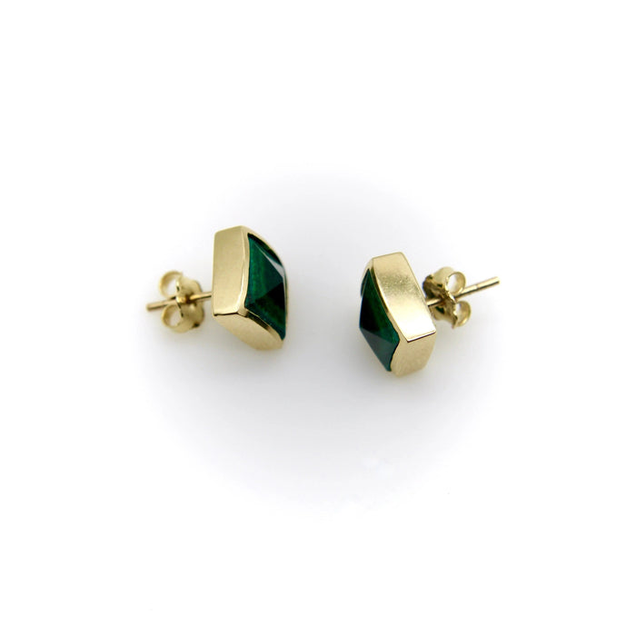 Boucles d'oreilles clous pyramidaux en malachite signature dorés 58 Facettes