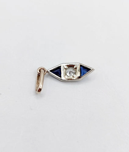 Pendentif Pendentif Art déco en or blanc 18k et diamants, saphirs synthétiques 58 Facettes A06517