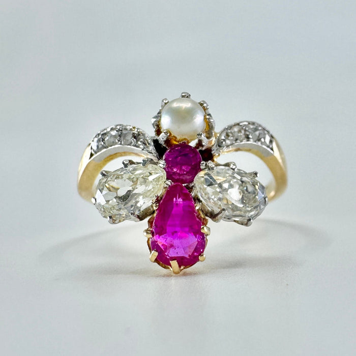 Bague 53 Bague duchesse perle, diamants taille ancienne et rubis en or jaune 58 Facettes 1