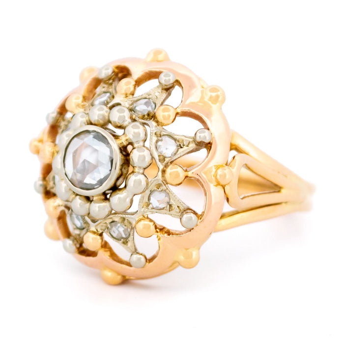 Anillo en oro amarillo con diamantes