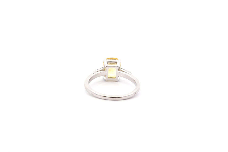 Bague 50 Bague saphir jaune de 2,02cts et diamants 58 Facettes 26279b-26303