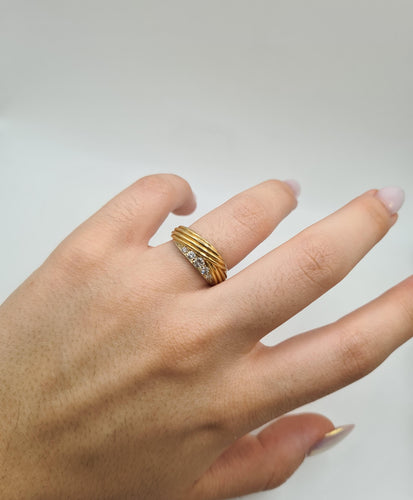 Bague 54 Bague or jaune diamants 58 Facettes