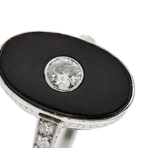 Bague Art Déco avec onyx et diamants