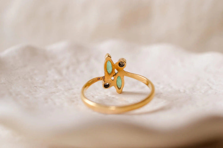 Bague 53 Bague papillon en Or jaune, Émeraudes et Diamants 58 Facettes Ref3460