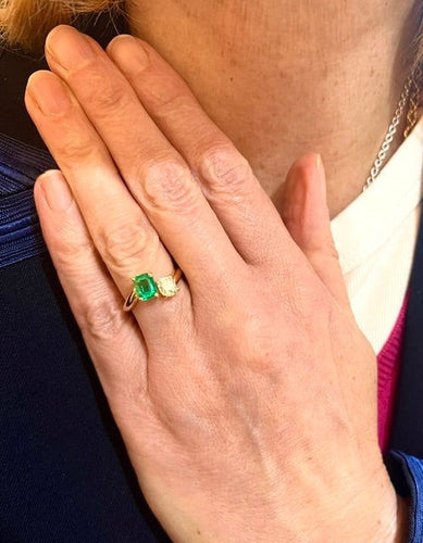 Bague 53 Bague Toi & Moi or jaune, Emeraude 1 Carat Diamant 0.70 Carat  (Certificat) 58 Facettes BEM48