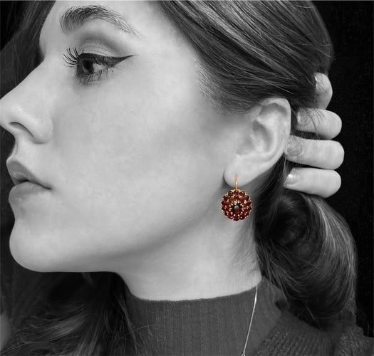 Boucles d'oreilles Boucles d'oreilles pendantes en grenat pyrope 58 Facettes