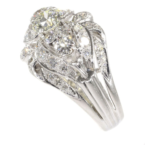 Bague 59 Échos de la mode des années 1950 : bague en platine et diamant 58 Facettes 21174-0487