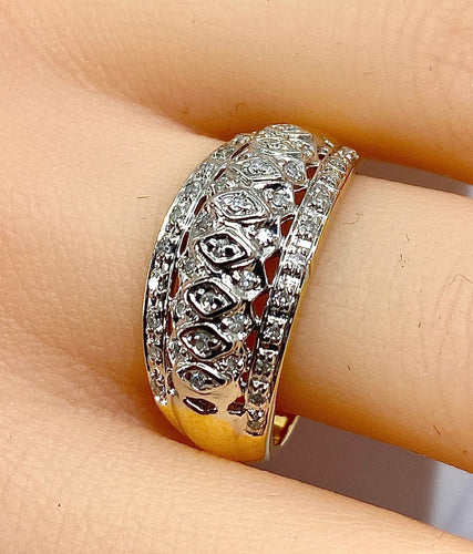 Anel jonc em ouro amarelo e diamantes 