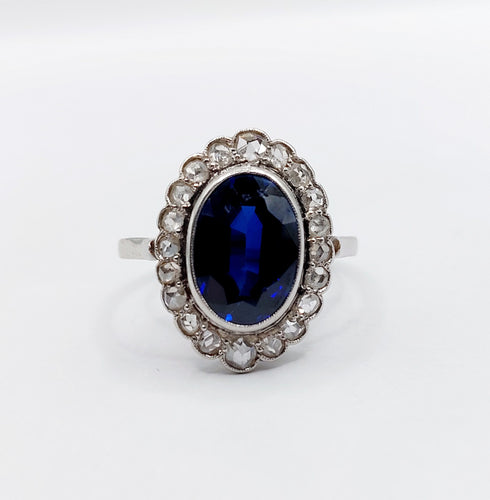 Bague 56.5 Bague marguerite Platine saphir synthétique et diamants taille rose 58 Facettes A05897