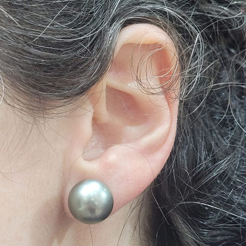 Boucles d'oreilles Boucles d'oreilles perles de Tahiti en or blanc 18k 58 Facettes TA129