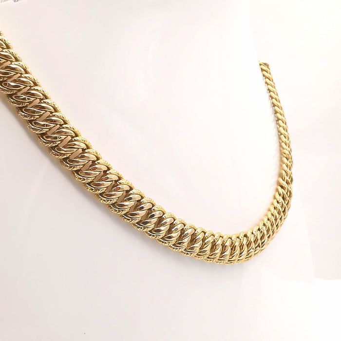 American mesh necklace in yellow gold