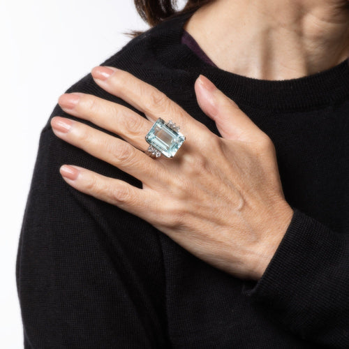 Bague 53 Bague en or blanc 27 carats avec aigue-marine 58 Facettes G13870