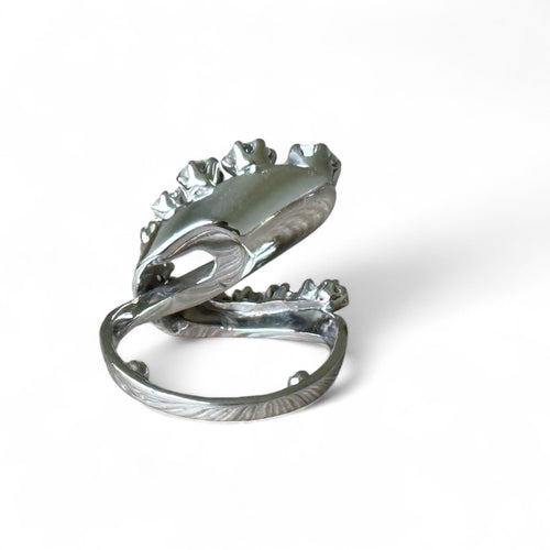 Bague 54 Bague serpentine diamants 58 Facettes 194