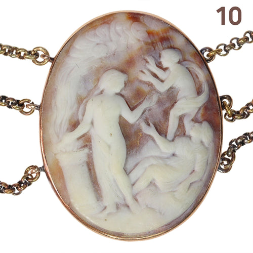 Collier Collier camée victorien, vers 1860 – Un chef-d'œuvre du Grand Tour en or 58 Facettes 24269-0015