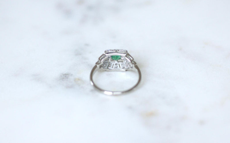 Bague 56 Bague Art Déco Emeraude Diamants Platine 58 Facettes