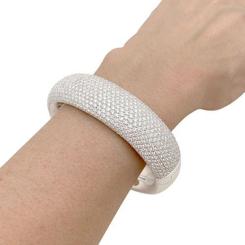 Bracelet Bracelet jonc en or blanc, pavage diamants. 58 Facettes 34080
