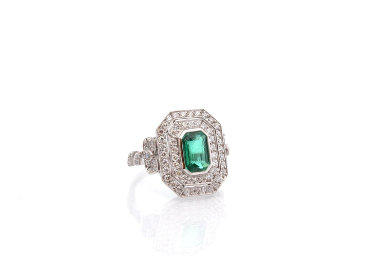 Bague 53 Bague émeraude de 1,70cts et diamants 58 Facettes 26871-26634