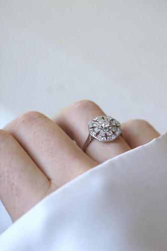 Bague Bague Art Déco Octogonale Diamants 58 Facettes