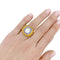 Bague 52 Bague or blanc, diamant brun 2,57 carats, pierres de couleurs. 58 Facettes 33323