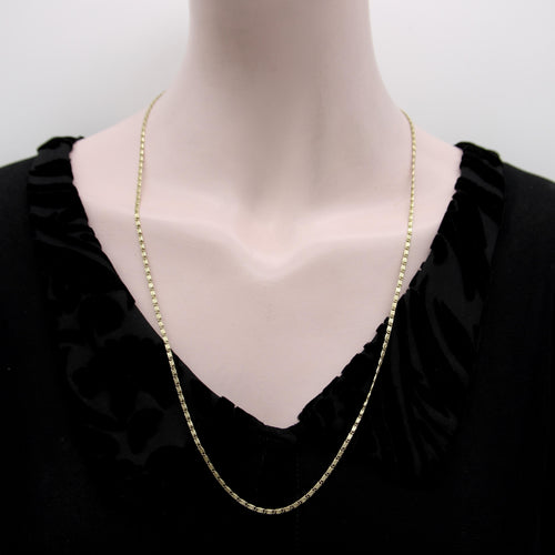 Collier Chaîne vintage à maillons entrelacés en or jaune de 26 pouces 58 Facettes A2003D