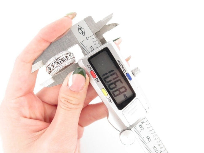 Bague 54 bague PIAGET possession motif chaine or diamant 1.75 ct 58 Facettes 258753