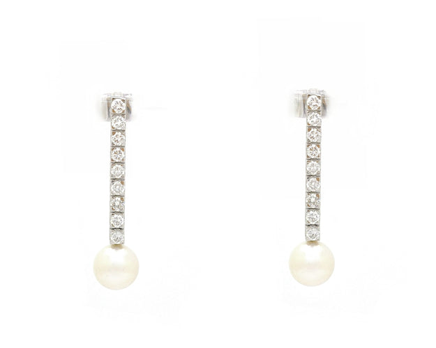 Boucles d'oreilles Boucles d'oreilles en or blanc avec diamants et perles 58 Facettes