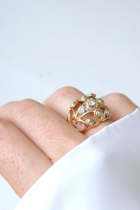 Rhyming rose gold wire cocktail ball ring