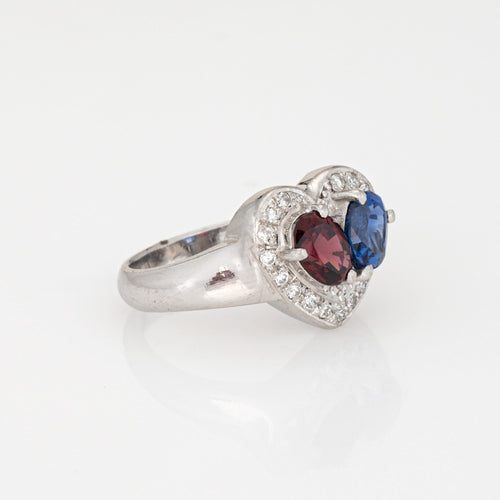 Bague Bague cœur saphir et grenat, diamants, platine, Moi et Toi, Bijouterie Fine Jewelry 58 Facettes G14133