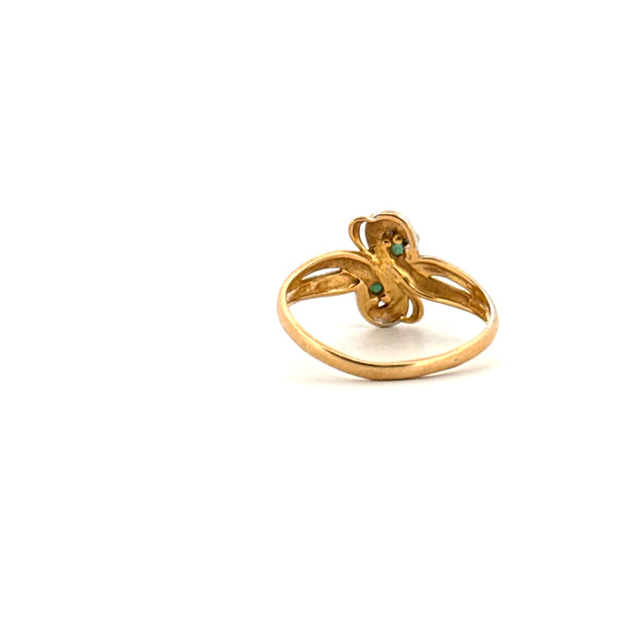 Toi et Moi ring in yellow gold and emeralds