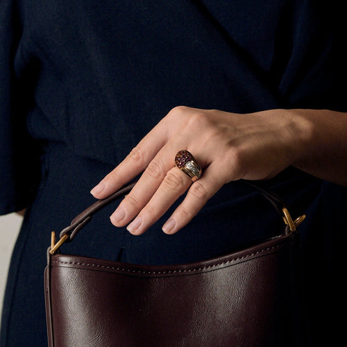 Bague 52 Bague Tank en or jaune et or blanc, diamants et rubis de synthèse 58 Facettes MEA5126