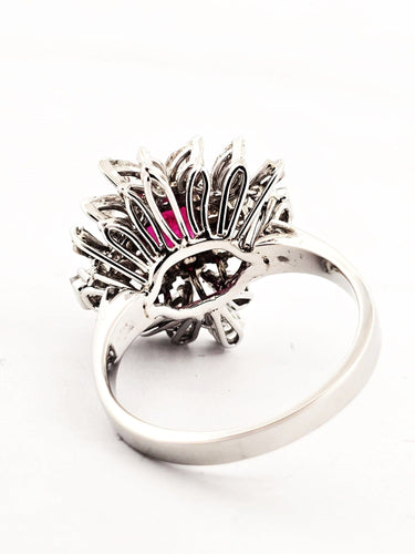 Prsten 64 Prsten od belog zlata sa rubinima i dijamantima 58 Facettes