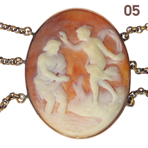 Collier Collier camée victorien, vers 1860 – Un chef-d'œuvre du Grand Tour en or 58 Facettes 24269-0015