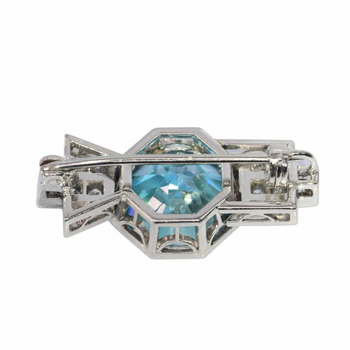Broche Broche en platine des années 1950 avec zircon bleu – Géométrie raffinée du milieu du siècle 58 Facettes 25115-0286