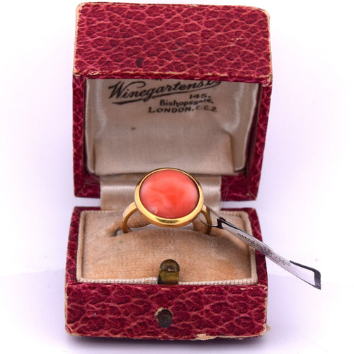 Bague 48 Bague corail en or jaune des années 1980 58 Facettes