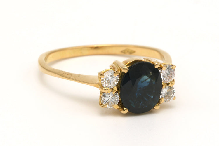 Bague 55 Bague Contemporaine en or jaune 18 carats sertie d'un saphir et de diamants 58 Facettes 20857