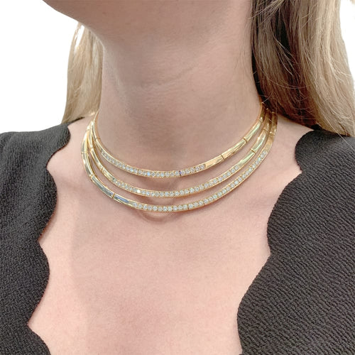 Collier Collier Van Cleef & Arpels, or jaune et diamants. 58 Facettes 34852