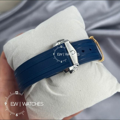 Montre OMEGA - Seamaster Diver 300 42 mm 210.32.42.20.04.002 CAOUTCHOUC BLANC 58 Facettes JDH