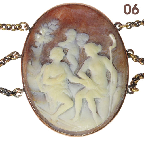Collier Collier camée victorien, vers 1860 – Un chef-d'œuvre du Grand Tour en or 58 Facettes 24269-0015