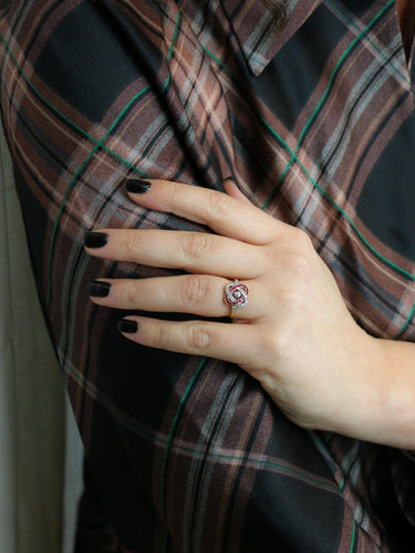 Bague 54 Bague Belle Epoque or jaune diamants rubis calibres 58 Facettes 1128.7