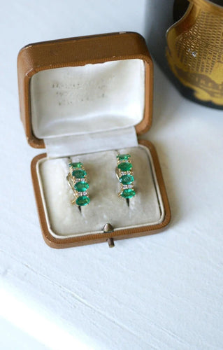 Boucles d'oreilles Demi créoles or jaune émeraudes diamants 58 Facettes