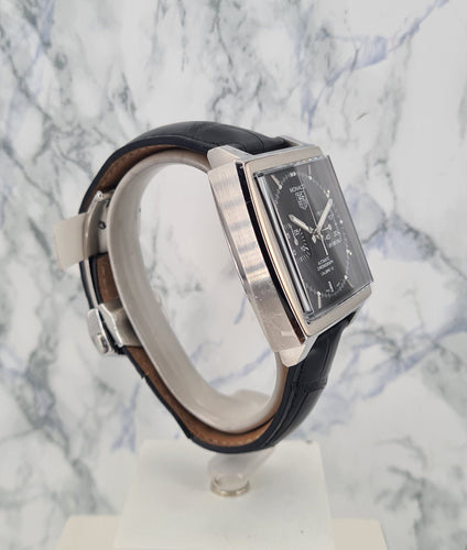 Montre TAG HEUER - Montre Monaco Chronograph Saphir 58 Facettes CAW2110