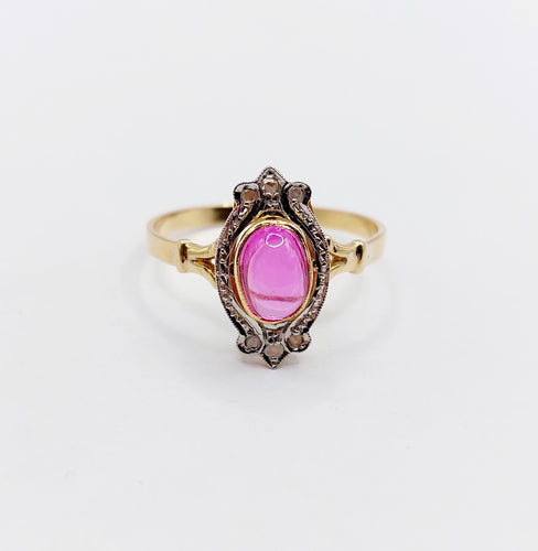 Bague marquise style Art Nouveau or jaune, cabochon de rubis synthétique et diamants taille rose 58 Facettes A05885