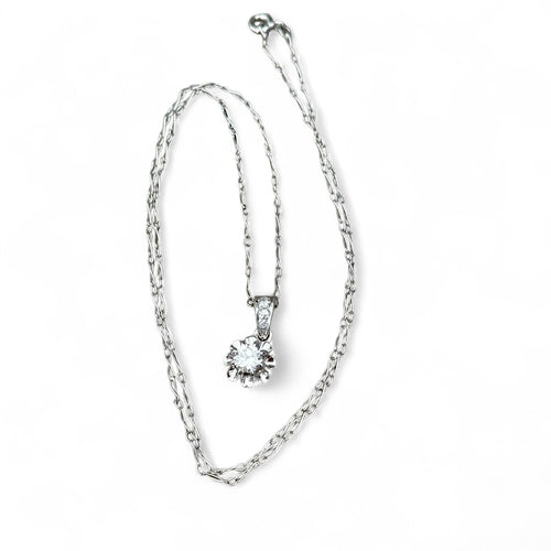 Collier Collier fleur diamantée 58 Facettes 277