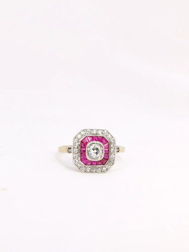 Bague 59 Bague Art Déco diamants taille ancienne et rubis calibrés 58 Facettes J305