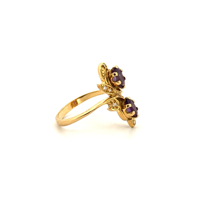 Toi et Moi yellow gold amethyst and diamond ring