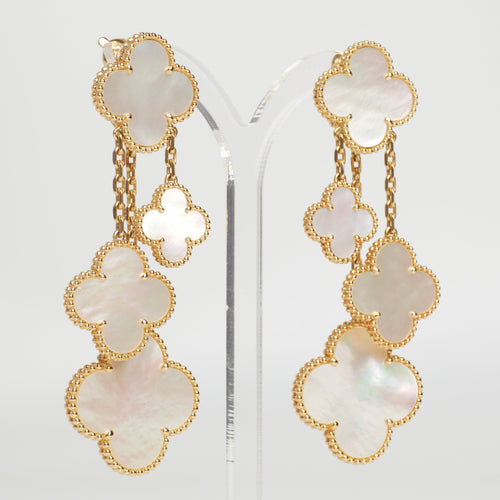 Van Cleef & Arpels - Boucles d’oreilles Magic Alhambra 4 motifs 58 Facettes