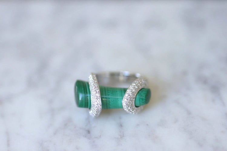 Bague 53 Bague Cocktail Gucci, malachite et diamants sur or blanc 58 Facettes