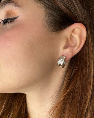 Boucles d'oreilles Boucles d'oreilles en or blanc serties de diamants, années 1990 58 Facettes