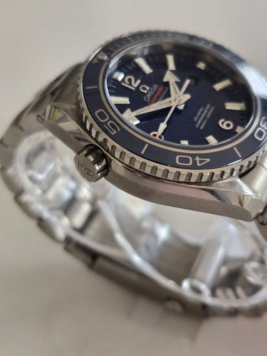 Montre OMEGA - Montre Seamaster Planet Ocean 58 Facettes